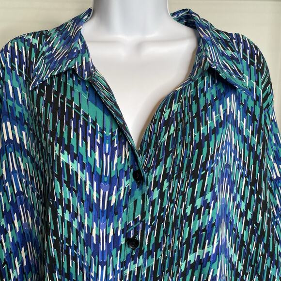 Catherines Women's Green Blue Chevron Button Front Blouse Size 2X‎ Career Flowy - Picture 7 of 12